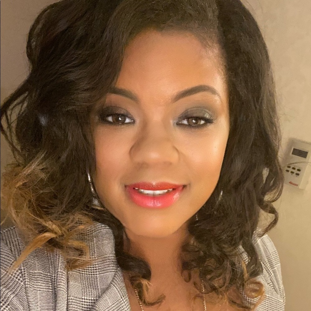 Meet your Posher, Kellee